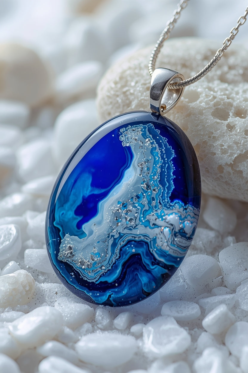 Pendentif Fluidité – Fait Circuler l’Énergie & Lève Toutes les Stagnations | Pierre de Lune & Forces Aquatiques – Écoulement Harmonieux